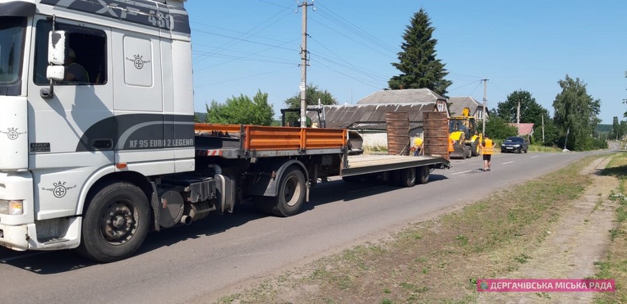 Ремонт дороги у селі Безруки Дергачівської громади Харківської області 