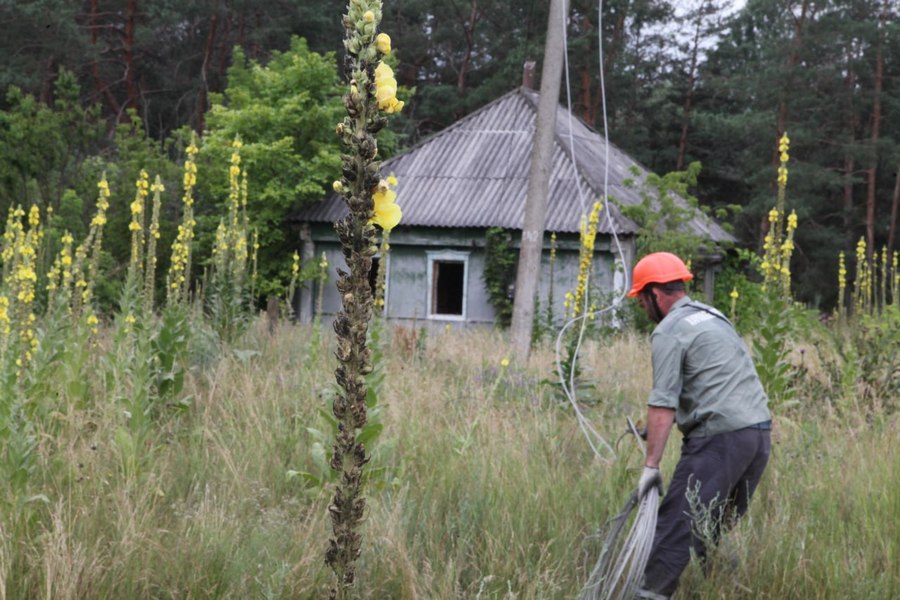 Харківська область. Відновлення світла у селі Співаківка. Харківобленерго, липень 2023