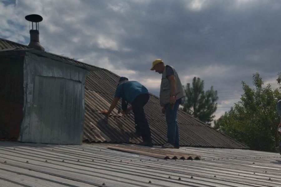 Великий Бурлук, Харківська область. Ліквідація наслідків обстрілів 