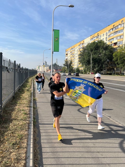 Медичні працівники Рубіжанської лікарні на всеукраїнського забігу на честь українських воїнів у Харкові/фото: Рубіжанська центральна міська лікарня