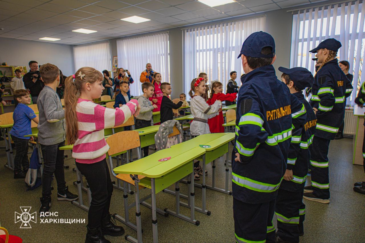 Юні рятувальники з Мерефи зустрілися з легендарним псом Патроном