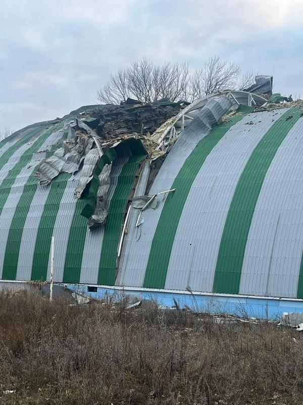 Унаслідок обстрілу росіян пошкоджений спортивний об’єкт