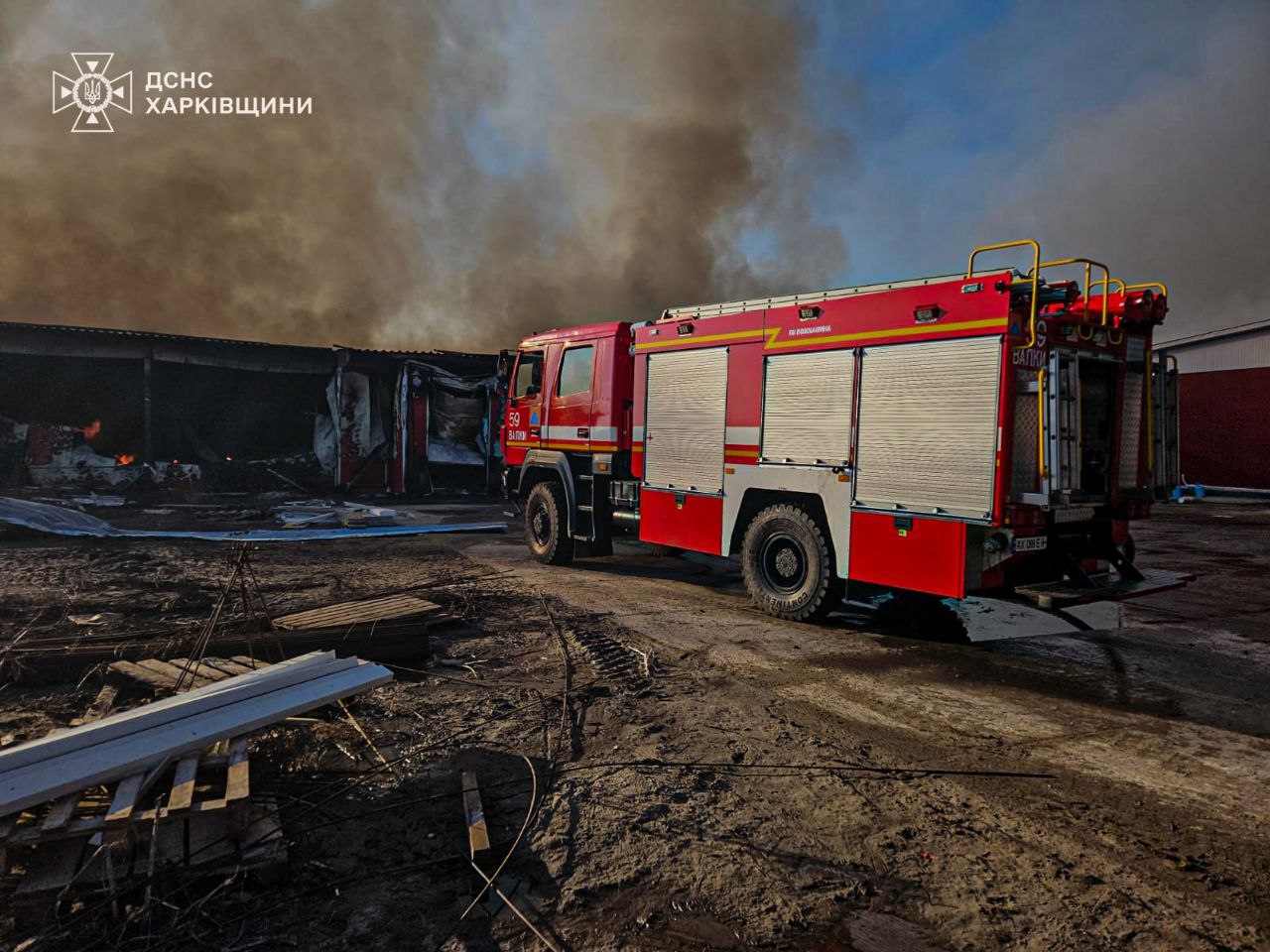 Безпілотники атакували підприємство на Харківщині